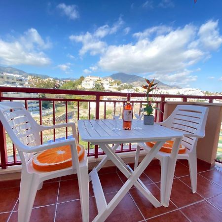 Fuengirola Holiday Apartment W/Balcony View & Pool Exterior foto
